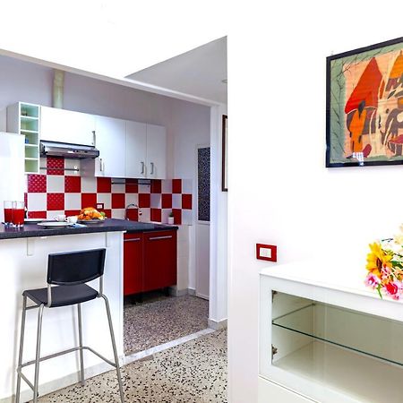 Hostly - Sant'Orsola Suite Apartment Roma Ngoại thất bức ảnh
